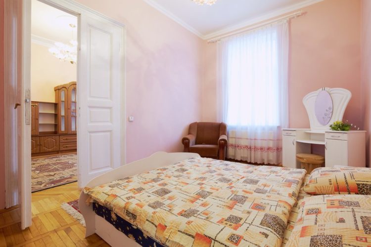 3 — комнатная квартира по ул. Тарнавского